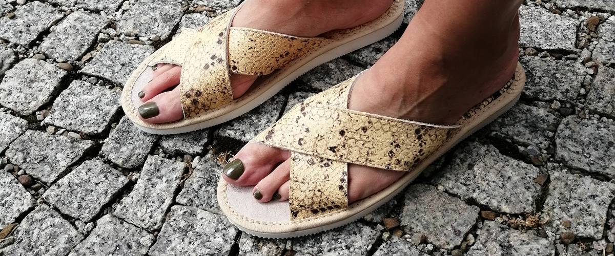 Skep z pantoflami |  Pantofle damskike skórzne e-pantofle.pl